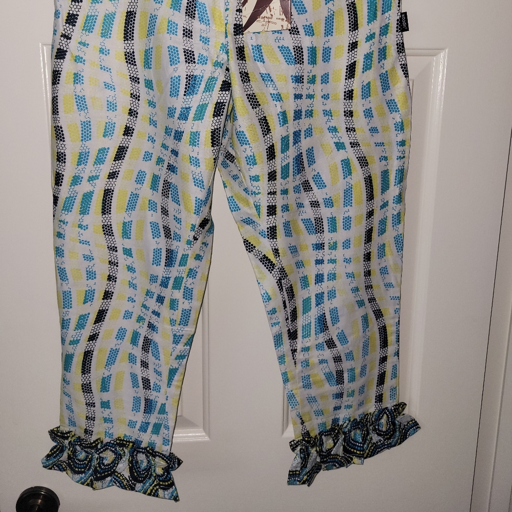 Woodin Holly Ruffle Cropped Pants, Size 12 NWT